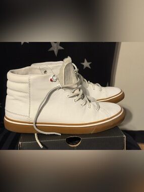 UGG Men's White High-Top Sneakers with Gum Sole